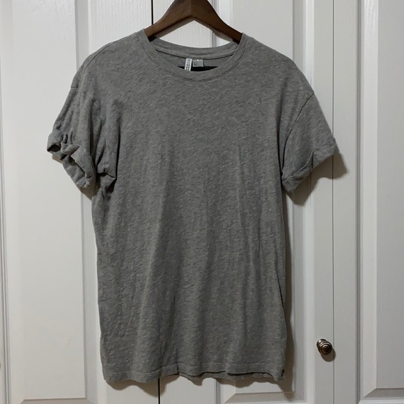 Boyfriend Fit T-shirt - Picture 1 of 2